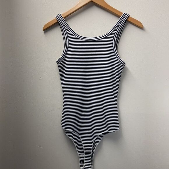 Brandy Melville Body Suit Stripe Black / White Sz3 - Picture 4 of 5